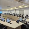 تجهيز قاعة الاجتماعات في إدارة تعليم حفر الباطن بأنظمة صوتية ومرئية – المهارة التقنية